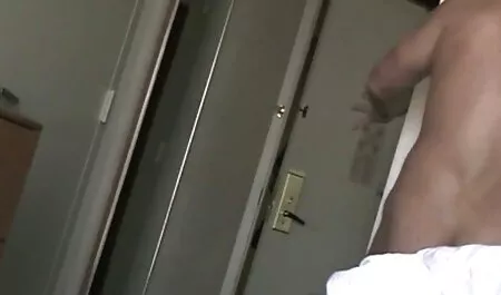 Esposa cum videos de lesvianas asiendo el amor en boca
