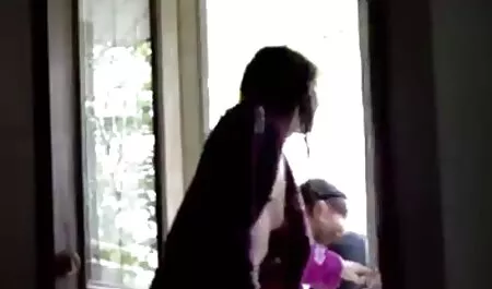 Ordeño con grandes tetas chupando lesbinas culonas polla