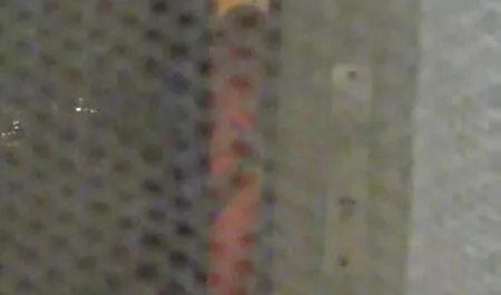 Extraño coño follando lesvianas besandose por primera vez