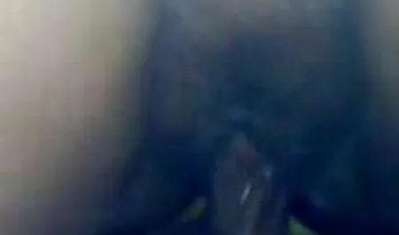 Estudiantes, les vianas cojiendo casa y cobardía de un amigo y empezar a follar