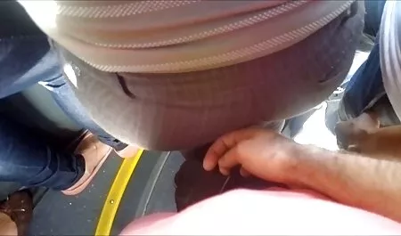 Sexo con una hermosa vidos pornos de lesvianas noche junto a la chimenea que se ilumina