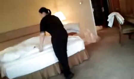 La mujer invitó a su amante para que el hombre lo chupara lesbianas desnudas videos