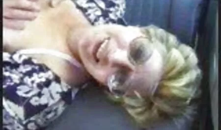 Orgía para una xxx lesviana puta